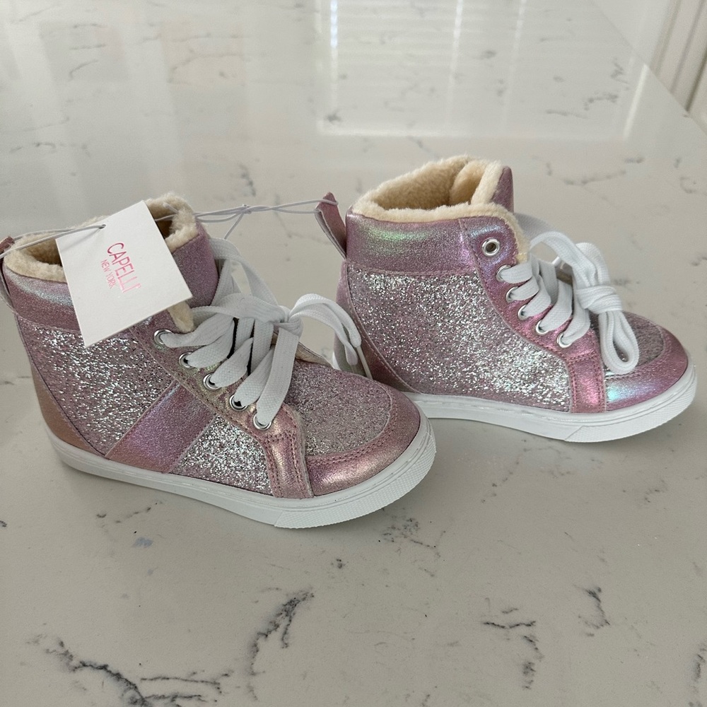 Capelli New York girls iridescent faux fur lined high top sneaker. Size 11.